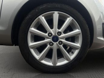 Ford Fiesta 1.0T EcoBoost Titanium Euro 6 (s/s) 5dr