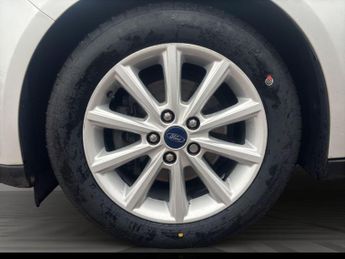 Ford Focus 1.0T EcoBoost Titanium Euro 6 (s/s) 5dr