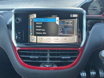 Peugeot 208 1.6 THP GTi Euro 5 3dr