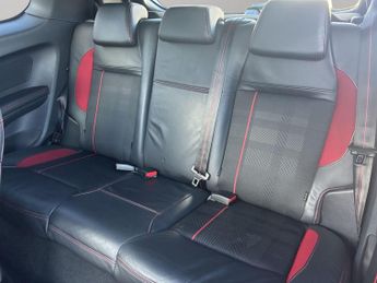 Peugeot 208 1.6 THP GTi Euro 5 3dr