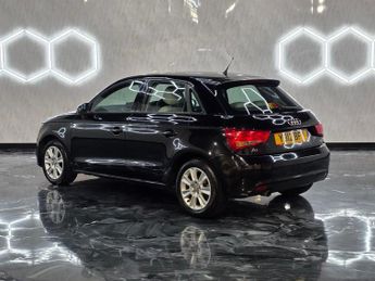 Audi A1 SPORTBACK TDI SE