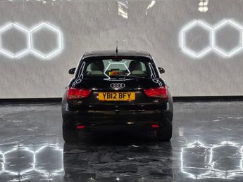Audi A1 SPORTBACK TDI SE