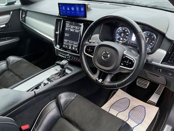 Volvo S90 D4 R-DESIGN