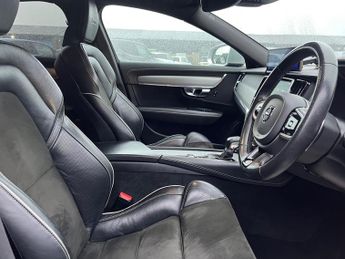 Volvo S90 D4 R-DESIGN