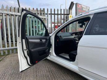 Mercedes-Benz C Class C250 CDI BLUEEFFICIENCY AMG SPORT PLUS
