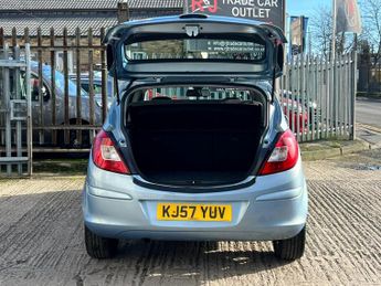 Vauxhall Corsa DESIGN 16V