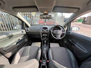 Vauxhall Corsa DESIGN 16V