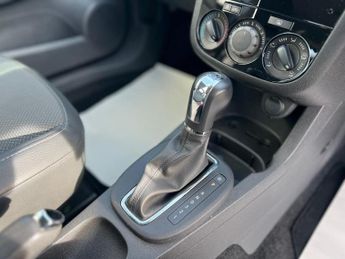 Vauxhall Corsa DESIGN 16V