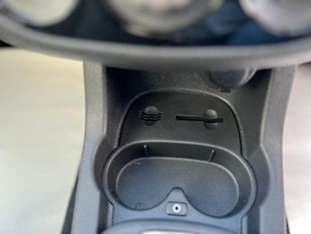 Vauxhall Corsa DESIGN 16V