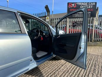 Vauxhall Corsa DESIGN 16V