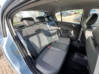 Vauxhall Corsa DESIGN 16V