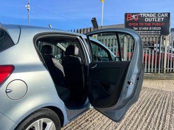 Vauxhall Corsa DESIGN 16V
