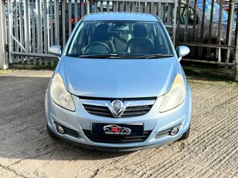 Vauxhall Corsa DESIGN 16V