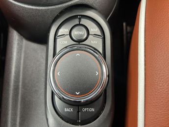 Mini Hatch 2.0 Cooper S Exclusive Euro 6 (s/s) 3dr