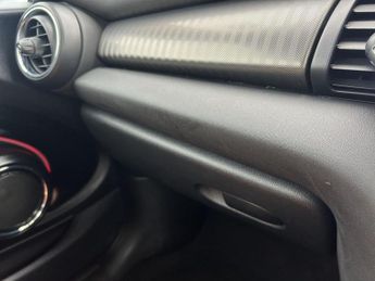 Mini Hatch 2.0 Cooper S Exclusive Euro 6 (s/s) 3dr