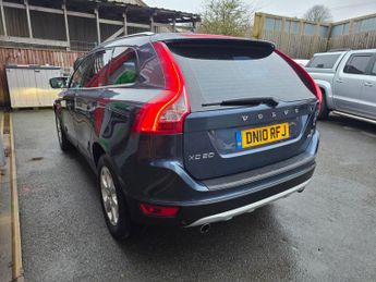Volvo XC60 D5 SE LUX AWD