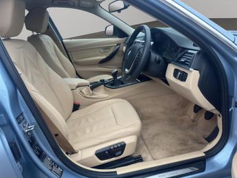 BMW 3 Series 2.0 320i Luxury Touring xDrive Euro 6 (s/s) 5dr