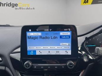 Ford Fiesta 1.0T EcoBoost Titanium Euro 6 (s/s) 5dr