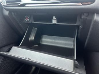 Ford Fiesta 1.0T EcoBoost Titanium Euro 6 (s/s) 5dr