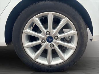 Ford Fiesta 1.0T EcoBoost Titanium Euro 6 (s/s) 5dr