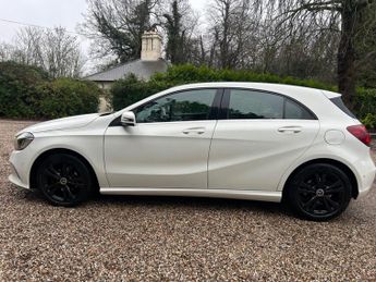Mercedes-Benz A Class 1.5 A180d Sport (Premium) 7G-DCT Euro 6 (s/s) 5dr