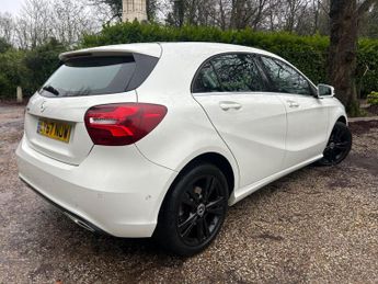 Mercedes-Benz A Class 1.5 A180d Sport (Premium) 7G-DCT Euro 6 (s/s) 5dr
