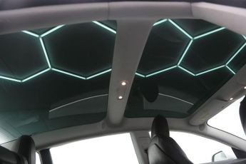 Tesla Model 3 (Dual Motor) Long Range Auto 4WDE 4dr