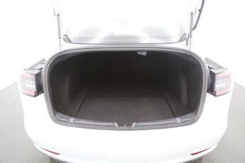 Tesla Model 3 (Dual Motor) Long Range Auto 4WDE 4dr