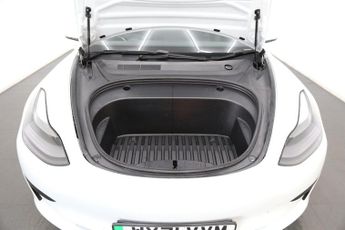 Tesla Model 3 Standard Range Plus Auto RWD 4dr
