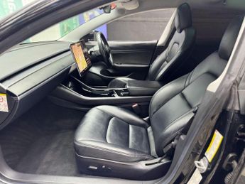 Tesla Model 3 Standard Range Plus Auto RWD 4dr
