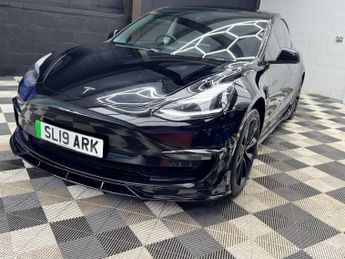 Tesla Model 3 Standard Range Plus Auto RWD 4dr