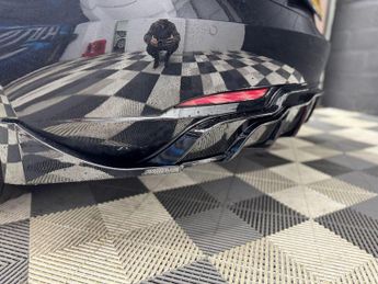 Tesla Model 3 Standard Range Plus Auto RWD 4dr