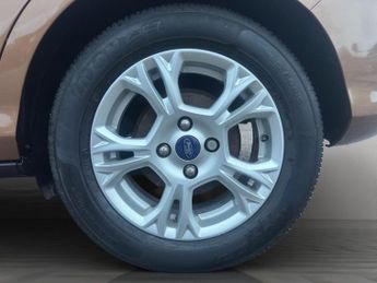 Ford B-Max 1.6 Zetec Powershift Euro 5 5dr