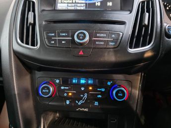 Ford Focus TITANIUM TDCI