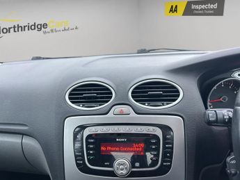 Ford Focus 1.6 Sport 5dr