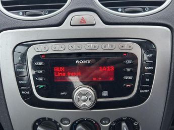 Ford Focus 1.6 Sport 5dr