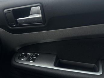 Ford Focus 1.6 Sport 5dr