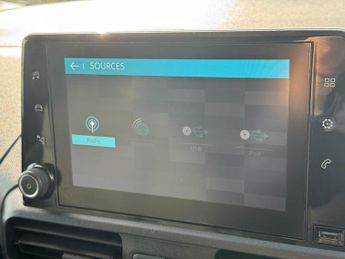 Citroen Berlingo AUTO LWB L2H1 Driver 950 Air Con Alloys Camera Nav Sensors EURO 