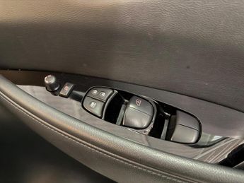 Nissan LEAF 62kWh e+ Tekna Auto 5dr