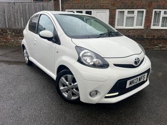Toyota AYGO VVT-I FIRE £20 ROAD TAX ULEZ COMPLIANT**