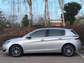 Peugeot 308 1.6 308 Allure HDi Blue S/S 5dr