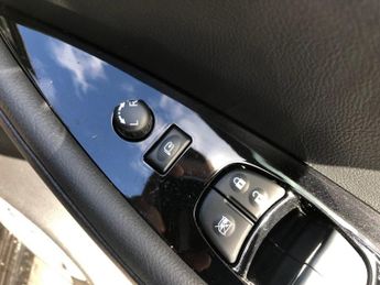 Nissan LEAF TEKNA electric 75,000 miles, service history