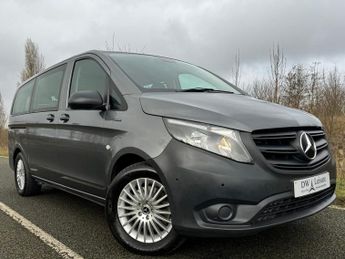 Mercedes-Benz eVito 100 KWH Tourer Pro L2 Auto Electric 9 SEATER/LWB/PARKTRONIC/VAT 