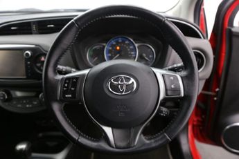 Toyota Yaris 1.5 VVT-h Icon E-CVT Euro 6 (s/s) 5dr