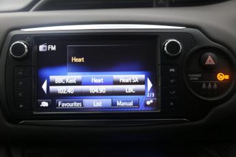 Toyota Yaris 1.5 VVT-h Icon E-CVT Euro 6 (s/s) 5dr