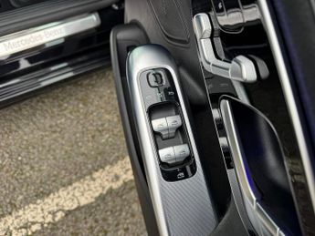 Mercedes-Benz EQE EQE 300 AMG Line Premium Auto Electric 89KWH PAN ROOF/MEMORY SEA