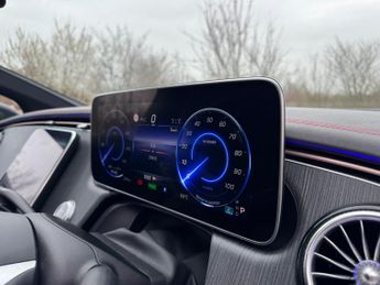 Mercedes-Benz EQE EQE 300 AMG Line Premium Auto Electric 89KWH PAN ROOF/MEMORY SEA