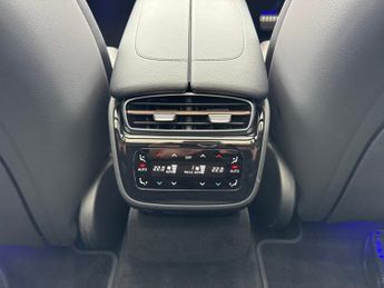 Mercedes-Benz EQE EQE 300 AMG Line Premium Auto Electric 89KWH PAN ROOF/MEMORY SEA