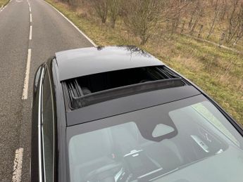 Mercedes-Benz EQE EQE 300 AMG Line Premium Auto Electric 89KWH PAN ROOF/MEMORY SEA