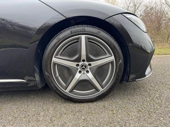 Mercedes-Benz EQE EQE 300 AMG Line Premium Auto Electric 89KWH PAN ROOF/MEMORY SEA